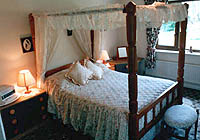 four poster bedroom